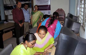 Trainees at the computer lab in Dhaka University 