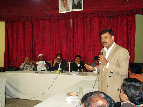 Md. Sirajuddin Belal in a stakeholder meeting