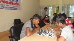 Children playing Chess