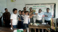 Prize distribution among the students