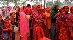 Beneficiaries (female parent and children) waiting for service