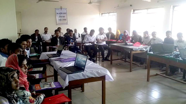 YPSA provides ICT training at Ramu