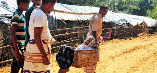 Elderly displaced Rohingya in Cox'sbazar