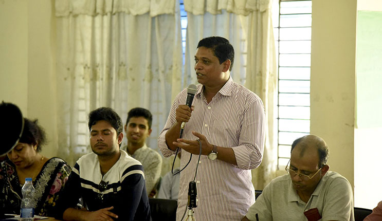 Speech by journalist 