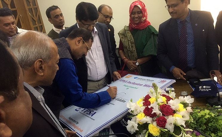 Signing by Mayor