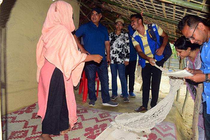 YPSA’s Chief Executive visits fish net maker's house in Teknuf