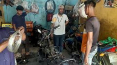 Bike mechanic workshop
