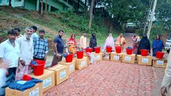 Group photo shows beneficiaries received kits from YPSA