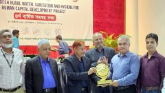 Dr. Arif from YPSA receiving Achieves Excellent Category Award