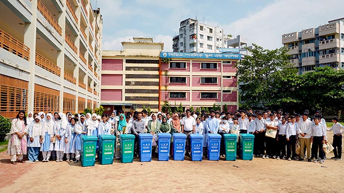 Group photo in front of school